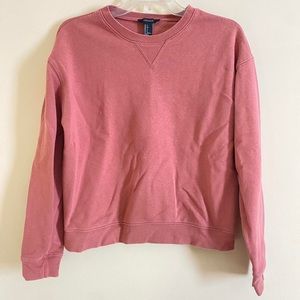 pink sweater